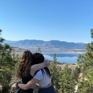 Meet your Posher, Maia